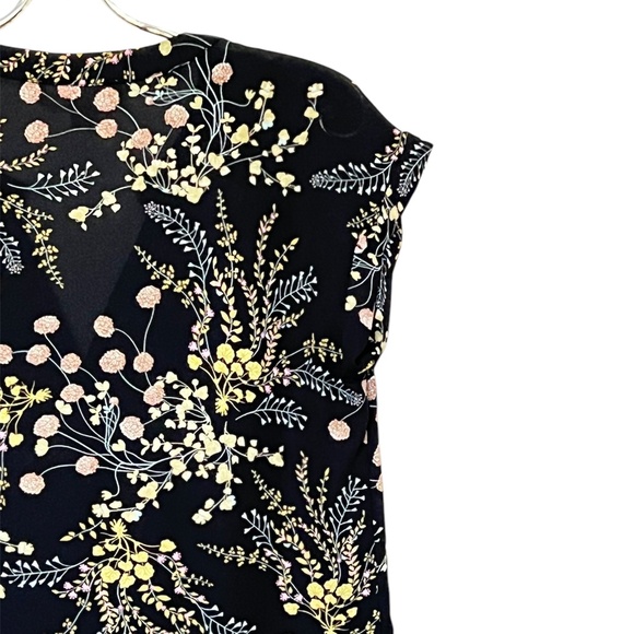 Philosophy Apparel Split Neck Rolled Sleeve Blouse Size Small - Picture 10 of 12